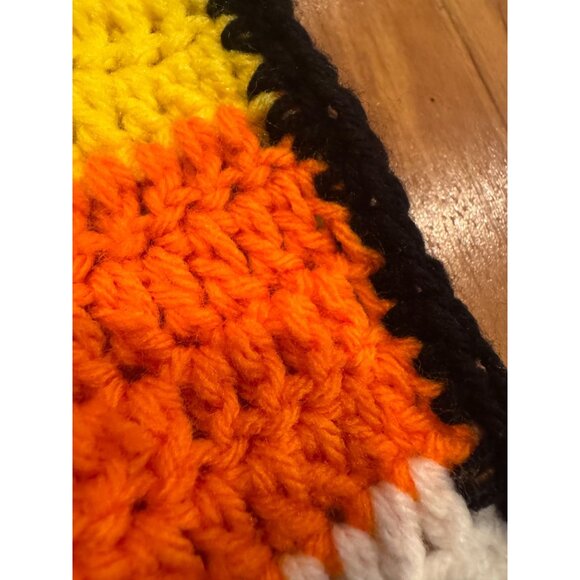 Handmade Candy Corn Stripe Crochet Throw – Vintage Style Blanket - Picture 3 of 5